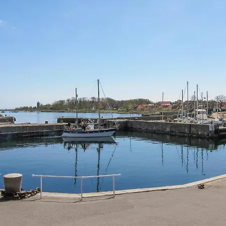 2 Bedroom Beautiful In Svaneke